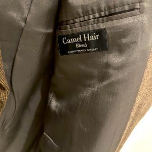 Andrew Fezza Brown suite Jacket R 42